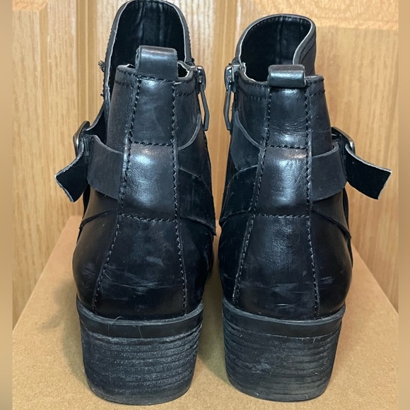 Black Vince Camuto Booties - Picture 6 of 16